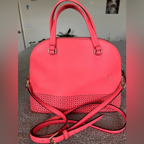 Kate Spade Salmon Pink Crossbody Style Purse. - Picture 2 of 11